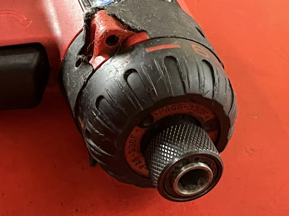 Herramientas a Presión Destornillador de Impacto Inalámbrico 1/4" Hex Drive 14.4V Herramienta solamente Foto 4 de 4