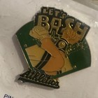 Lot of 7 Oakland As Vintage Pins Unocal 76 Oakland Athletics - in plastic — photo 3
