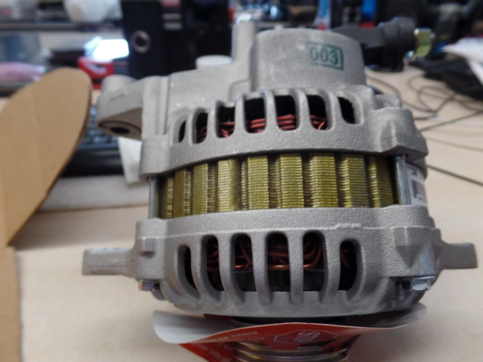 Восстановленный генератор переменного тока Genco 13446 для 1993-2000 Ford Probe и Mazda - Изображение 2 из 4