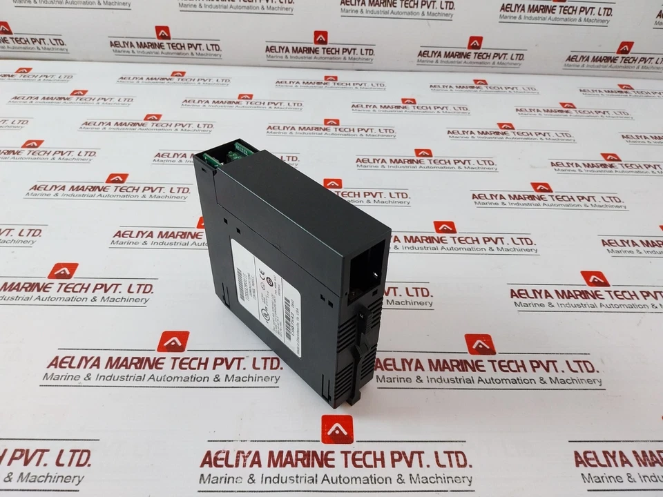 GE Fanuc IC693CMM311S Communications Contrôle Module 44A730265-002R02/2 C907542 - Photo 4/4