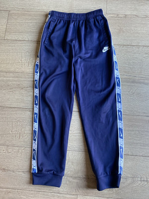 Nike Multi Swoosh Jogginghose Jugend blau Größe XL Alter 13-15 158-170 cm