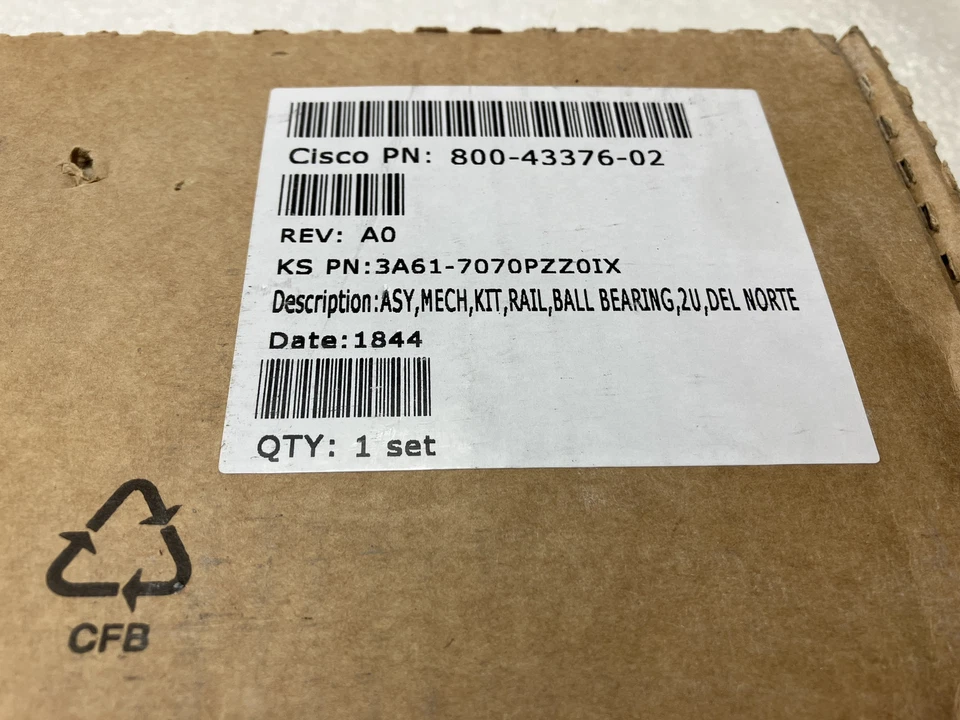 New Cisco UCS UCSC-RAILB-M4 Ball Bearing Rail Kit C220 ,C240-M4 800-43376-02 - Image 3 of 4