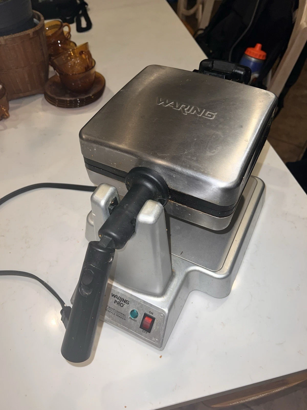Waring Pro WMS200 4-Slice Professional Belgian Waffle Maker