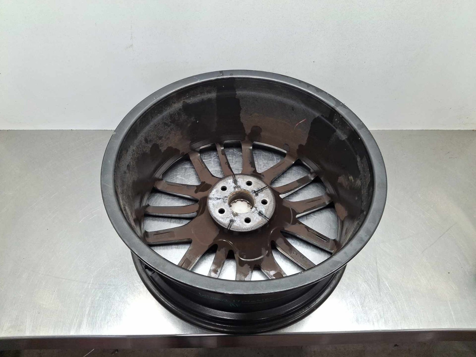 2017 Maserati Levante OEM Rim Factory Front Wheel 21" X 9 5 Triple Spokes Scuffs