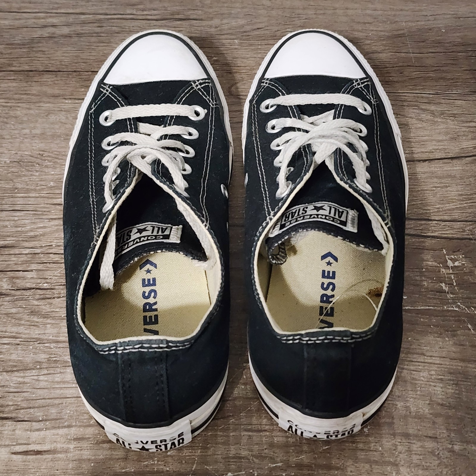 Converse Chuck Taylor All-Star Low Top Women's Athletic Shoes Sneakers Size 9 thumbnail 8