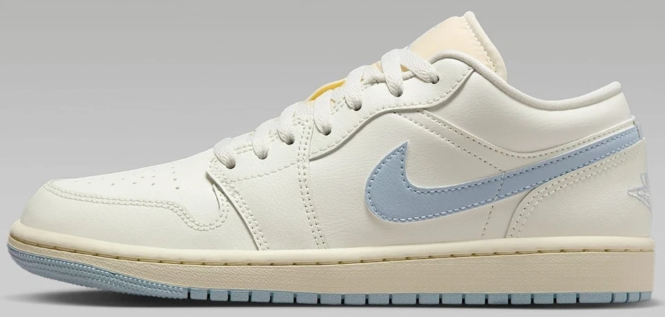 Jordan 1 Low Ghost W