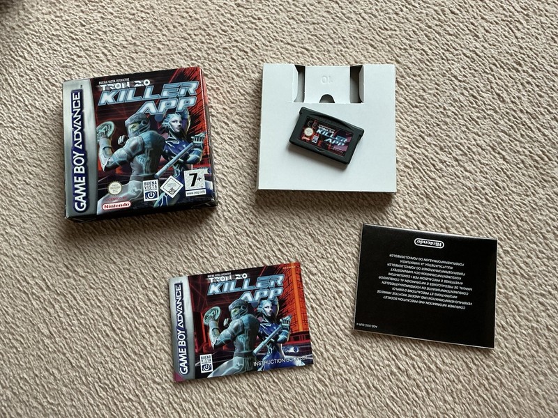 Nintendo Game Boy Advance Tron 2.0 Killer App Game