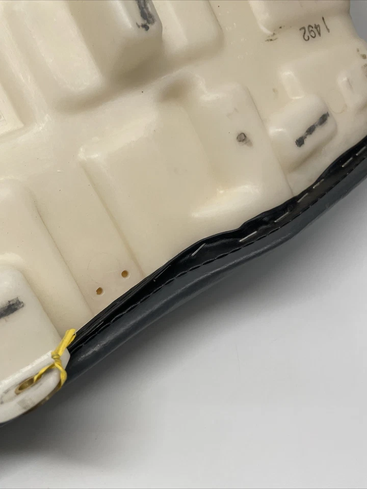 Cubierta de espuma de asiento OEM Kawasaki KL650 KLR650 1987-2002 53001-1492 53001-1515 Foto 3 de 4