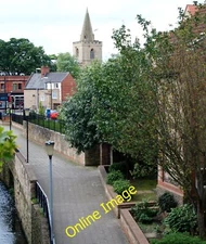 Photo 12x8 Mansfield, Notts (Maun Valley) Mansfield/SK5361 Hesitating on  c2012