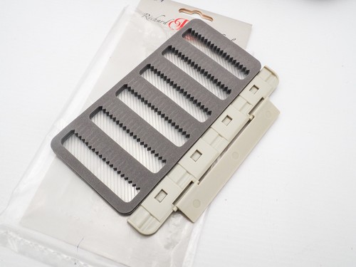 NEW - RICHARD WHEATLEY FLY BOX INSERT ACCESSORY - Picture 3 of 11
