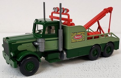 WIKING NEW HO 1/87 Scale Peterbilt 3-Axle Tow Track ''Coast Counties''