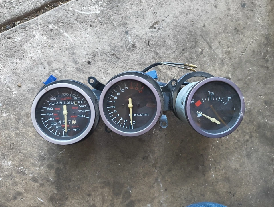 1994 Suzuki Katana 600 Speedo Tach Gauges Display Cluster Speedometer Tachometer - Image 3 of 4