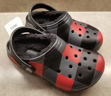 New Crocs Classic Lined Plaid Clog 11C Unisex Kids Childrens Red & Black NIP