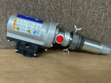 New Graco 24G585 LD 3:1 Air Powered Oil Pump 275 Gal Tote Bung Adapter  NOS