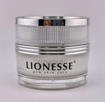 Lionesse Skin Care White Pearl Facial Peeling 60g/ 2.12 oz Fast Shipping