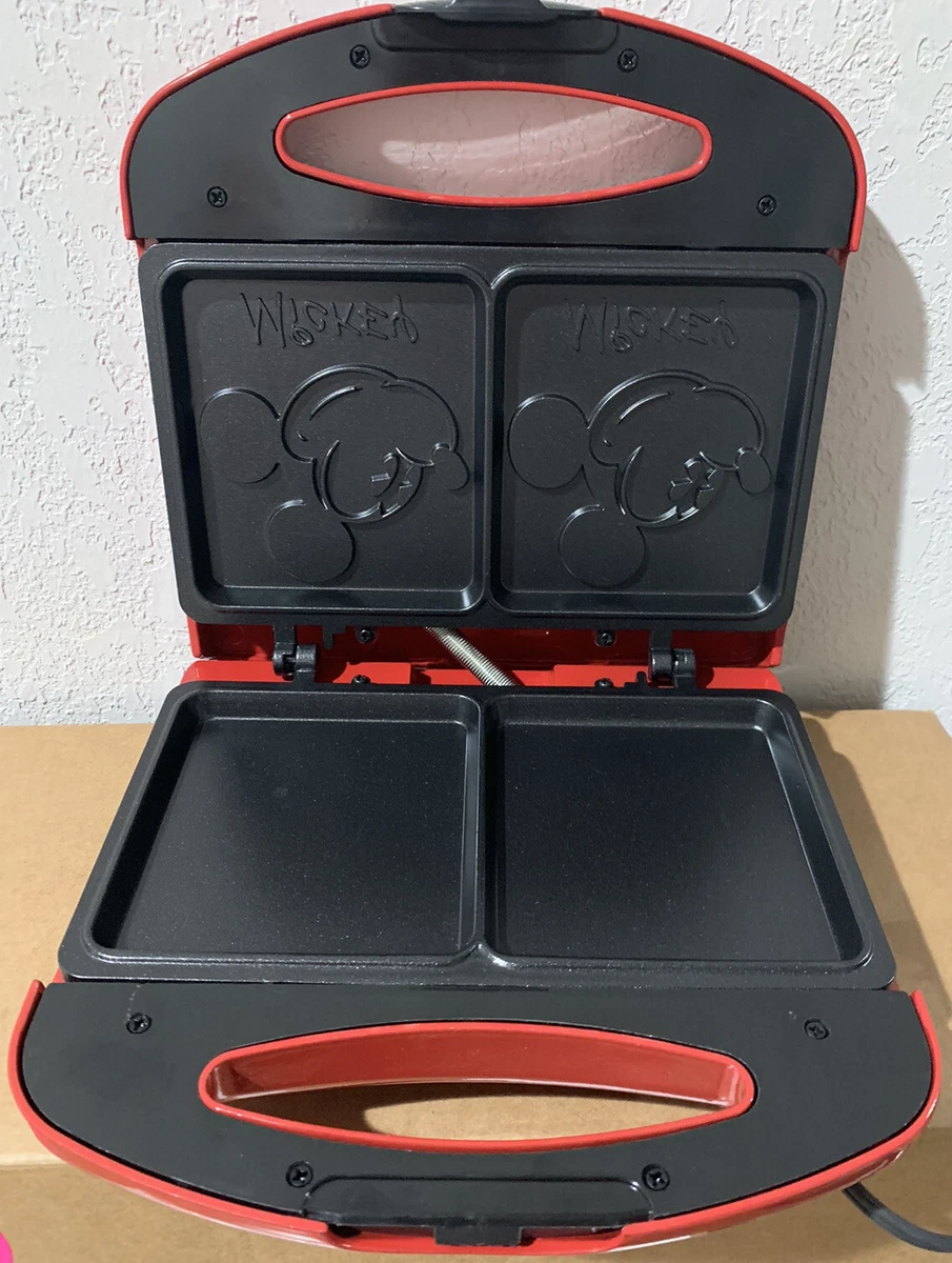 Minnie top mouse toaster