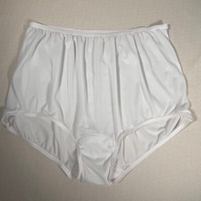 Vintage Plus Size White Nylon Tricot Panties w/Pillow Tab. Roomy Size 13
