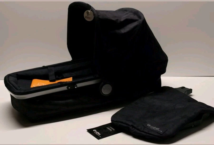 Babywanne Carrycot für Cybex Callisto Buggy * Lala Berlin * Sterne * Denim Stars - Bild 2 von 4