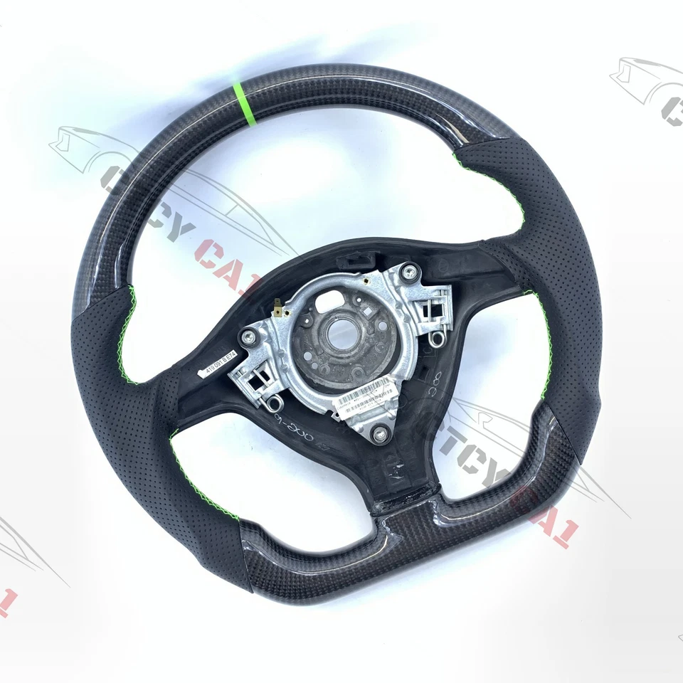 Volante de fibra de carbono personalizado para Volkswagen 1998-2004 MK4 Golf Foto 2 de 4