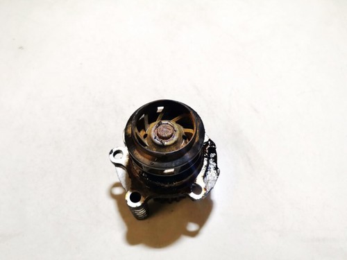 Volkswagen Passat 2001 Water pump USED, Genuine #1217180-72