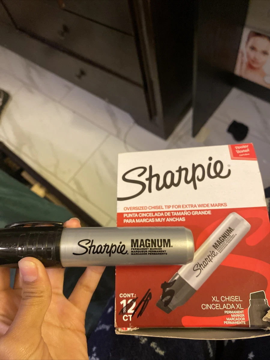 Sharpie Magnum Permanent Marker, Black