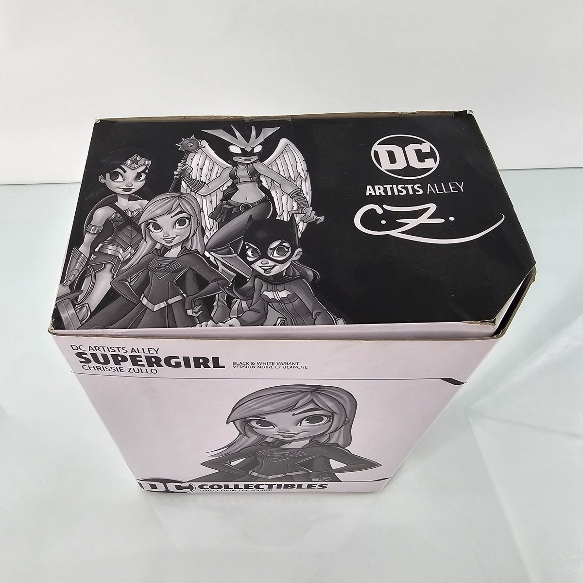 DC Artists Alley SUPERGIRL & STREAKY The Cat Vinyl Figure Chrissie