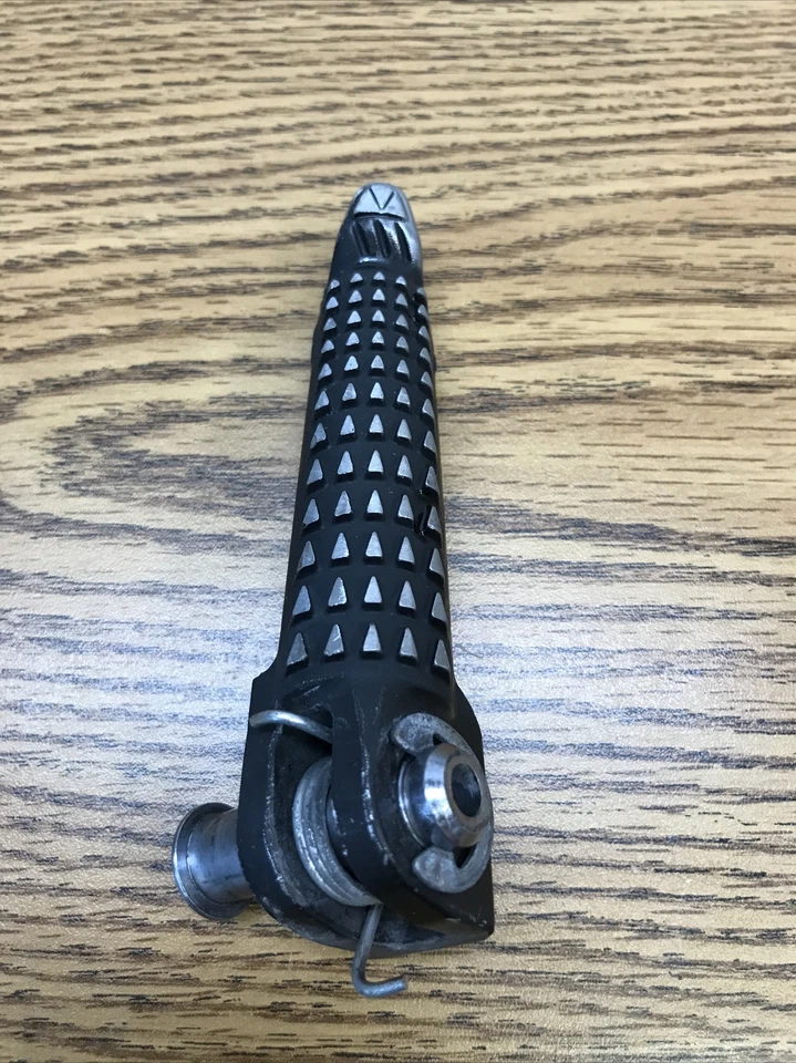 KAWASAKI NINJA ZX6R 2008-2020, PARTE DELANTERA IZQUIERDA ESCALÓN # 34028-0092 Foto 2 de 4