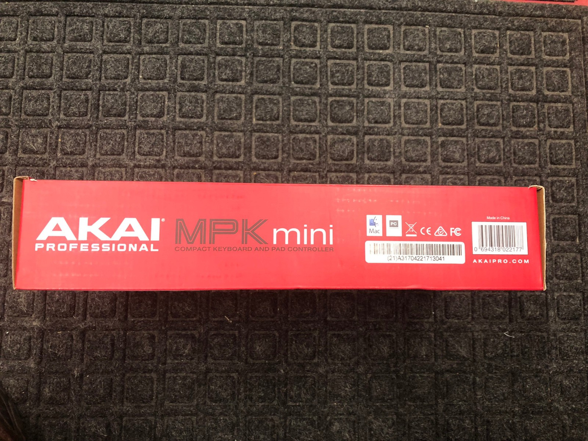 Akai Professional MPK Mini MK3 Keyboard Special Edition White | eBay