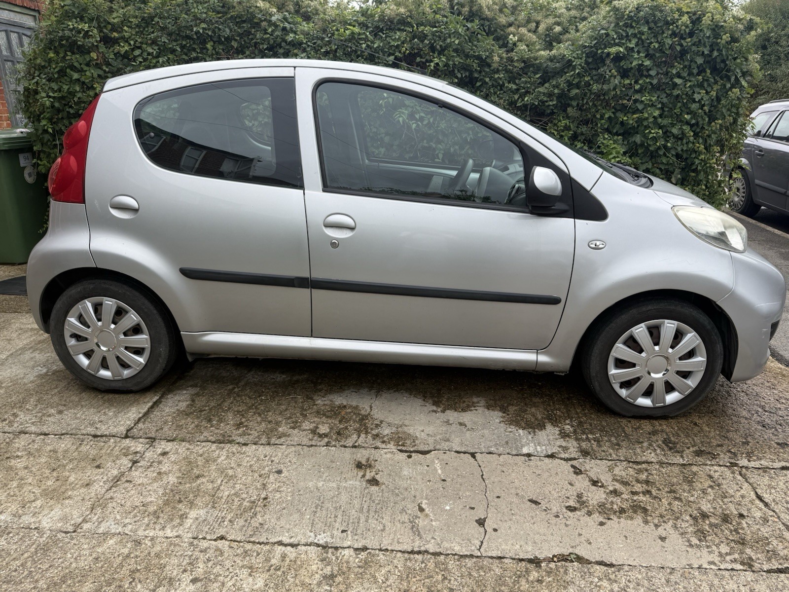 Peugeot 107 Low Miles, Petrol, Low Insurance And Tax Full Mot