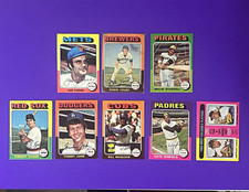 1975 Topps Baseball Cards 37