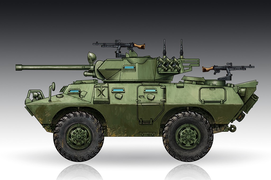 Trumpeter 07442 LAV-150 APC 90mm MECAR GUN 1/72 Model Kit