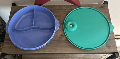 Tupperware Crystal Wave Divided Microwave Dish Blue 3284C-1 Vented Lid Green 10 