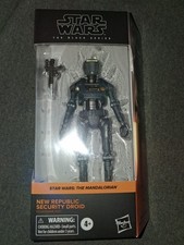 Star Wars Black Series 6   23 The Mandalorian New Republic Security Droid