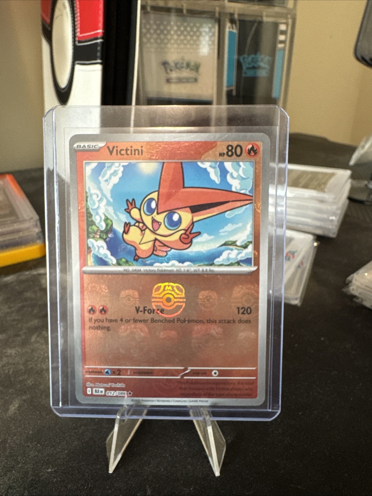 Pokèmon Card Victini 012/086 Black Bolt Master Ball Reverse Holo Rare NM
