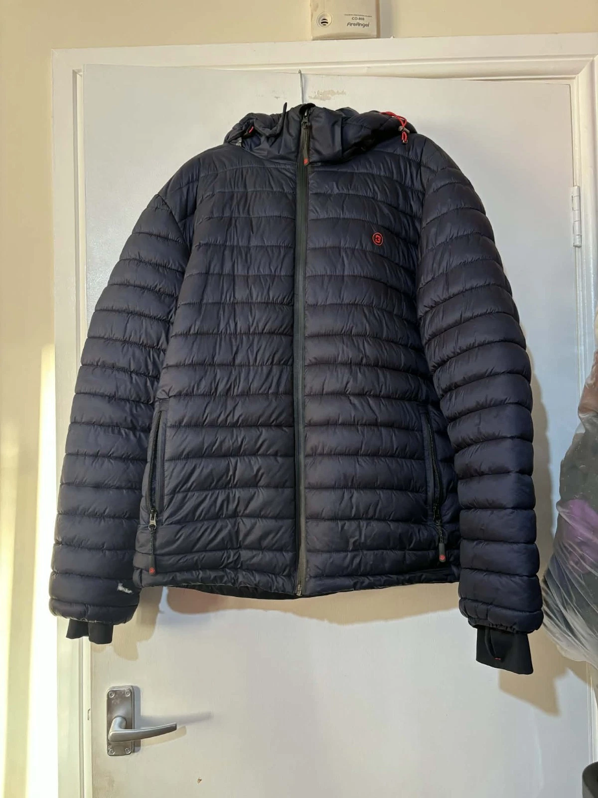 Blaze Wear Men's Traveller Heated Jacket Size UK L
Opens in a new window or tab