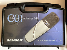Microfono a condensatore a diaframma largo Samson C01 con pop filter e cavo XLR