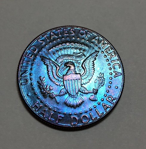 1990 BU Kennedy Half Dollar Rainbow Toned - Foto 2 di 2