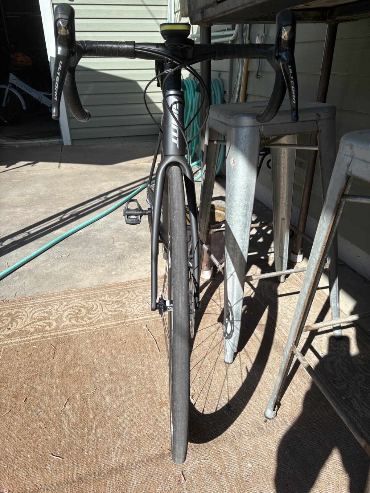 2021 Giant TCR road bicycle