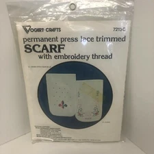 Vogart Crafts 7213CFleur De Lis Cross Stirch Scarf Runner 13 x 40 In NIP