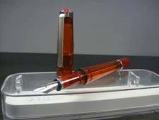 〝RARE Discontinued〞TWSBI Vac 700 Amber Fountain Pen 〝SEALED〞2 nib Size： EF/F