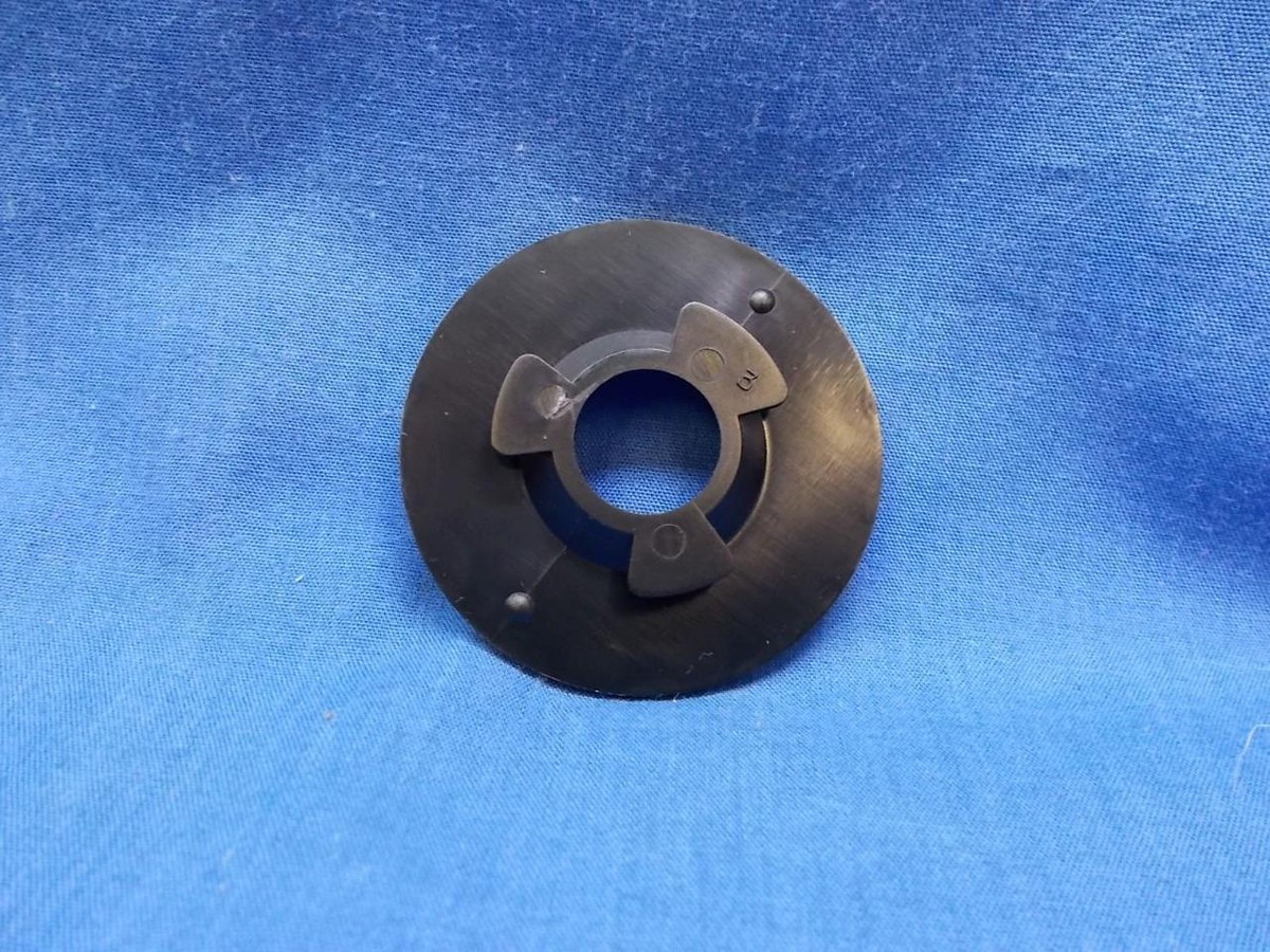 Yamaha 5BM-82552-00. OEM Ignition Switch Cover. Fits Yamaha YV50
