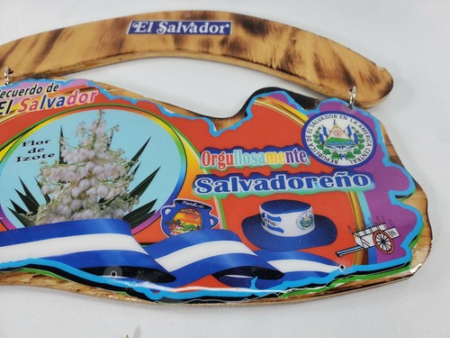 El Salvador Wooden Map Key Holder, Colgadero de llaves De Madera Artesanal 11"×8 - Picture 2 of 7