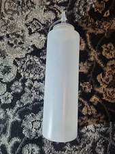 Squeeze Bottle for Sauces 14 oz Plastic Bottle with Squeeze (414 ml)