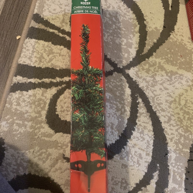 18" Green Mini Christmas Tree artificial Holiday decor table top dorm New In Box