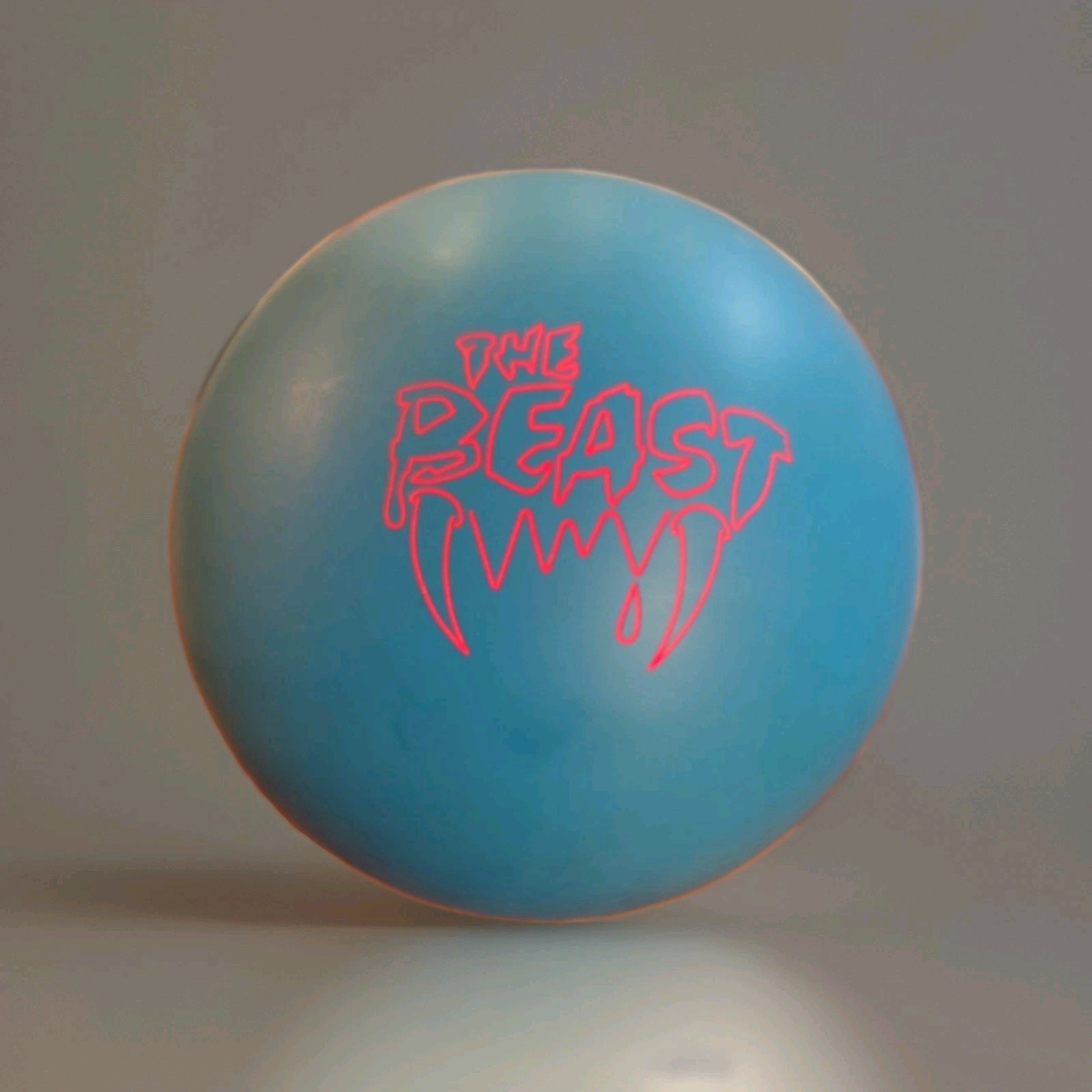 Vintage Columbia 300 The BEAST  16# Bowling Ball Undrilled 