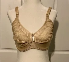 Vintage 1970s Jeunique Beige Lace Underwire Nylon Bra Style J-23 32FF New