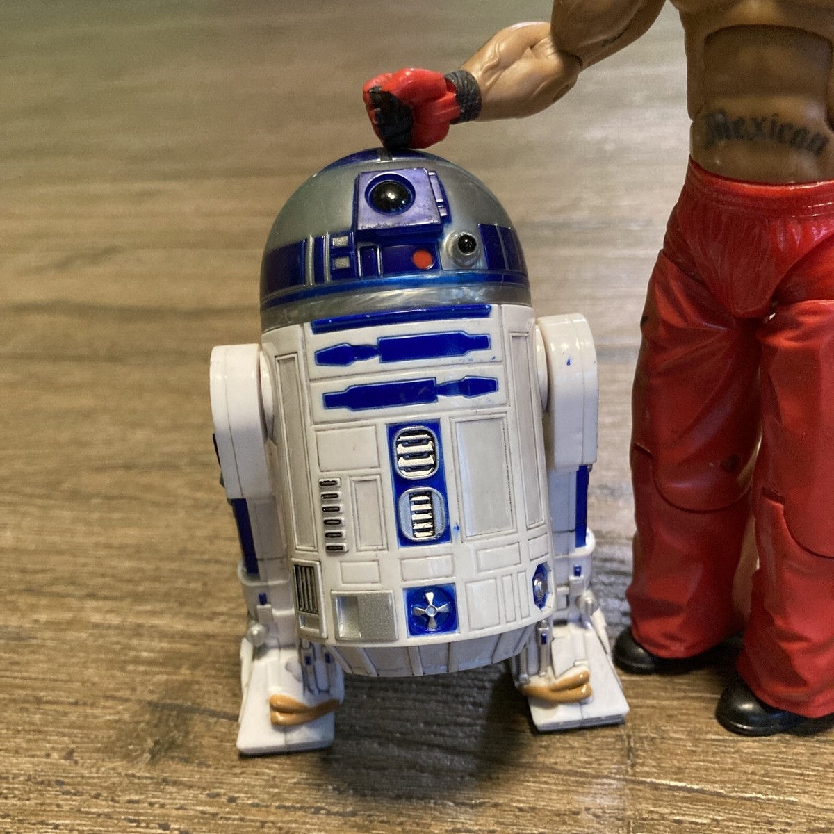 Star Wars Astromech R2-D2 Droid for 6