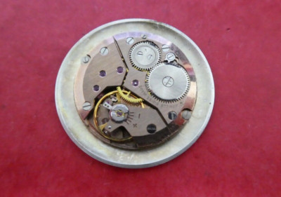 Vintage PRECIMAX  PESEUX  P7040   Watch Movement  17 JEWELS for Parts  (U13)