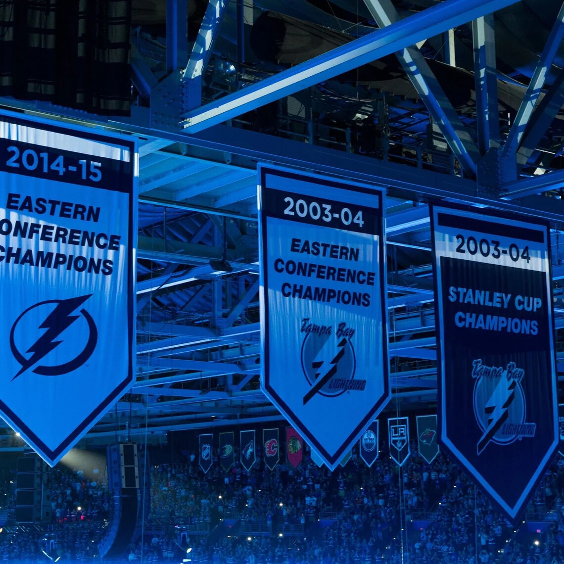 3 SIZES Tampa Bay Lightning Stanley Cup Champions & Retired Decal