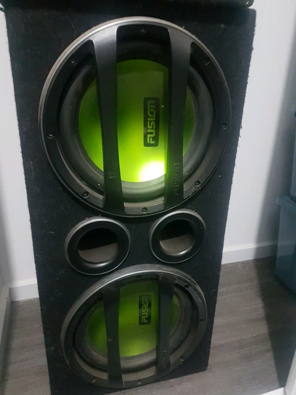 fusion twin subwoofer